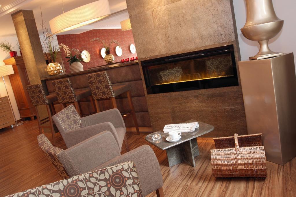 Altstadt-Hotel พัสเซา ภายนอก รูปภาพ